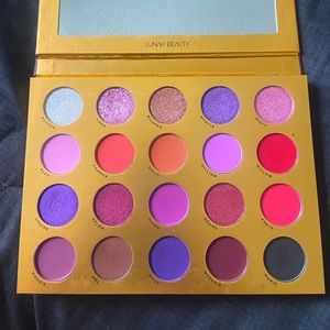 Lunar Beauty Moon Spell Vol. 2 palette!